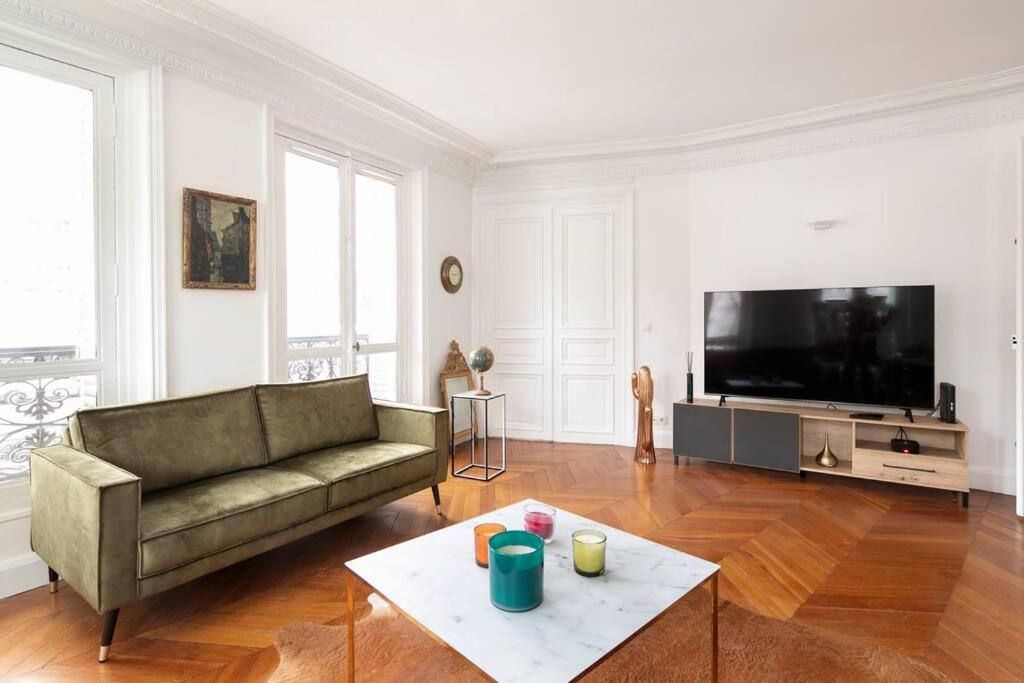 Sweet Luxury Home Arc The Triomphe Near Champs Elysees And Palais Des Congres 8 Ppl باريس المظهر الخارجي الصورة